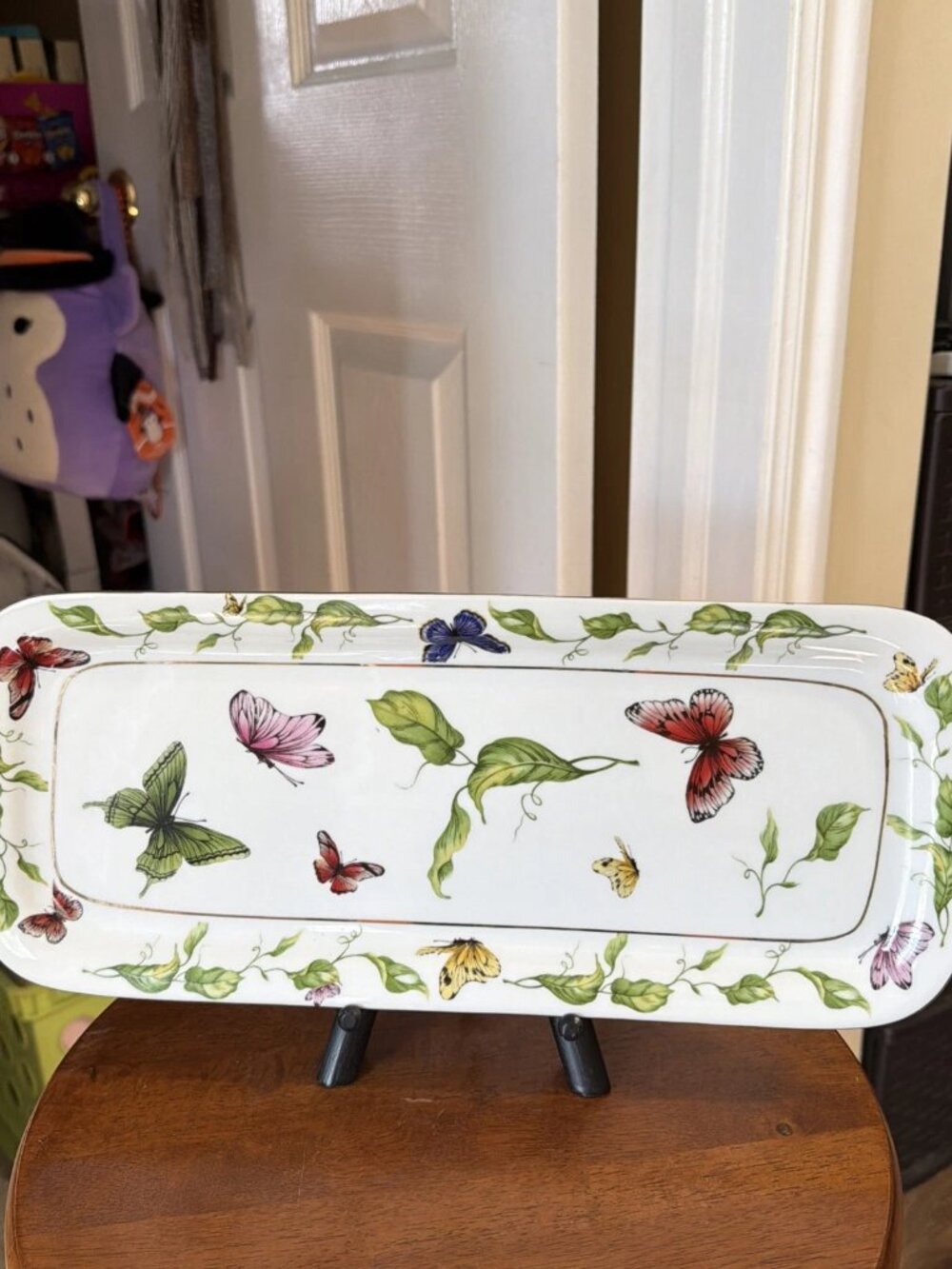 I. Godinger & Co. 16" Handled Serving Tray - Butterfly Garden - Loaf Tray